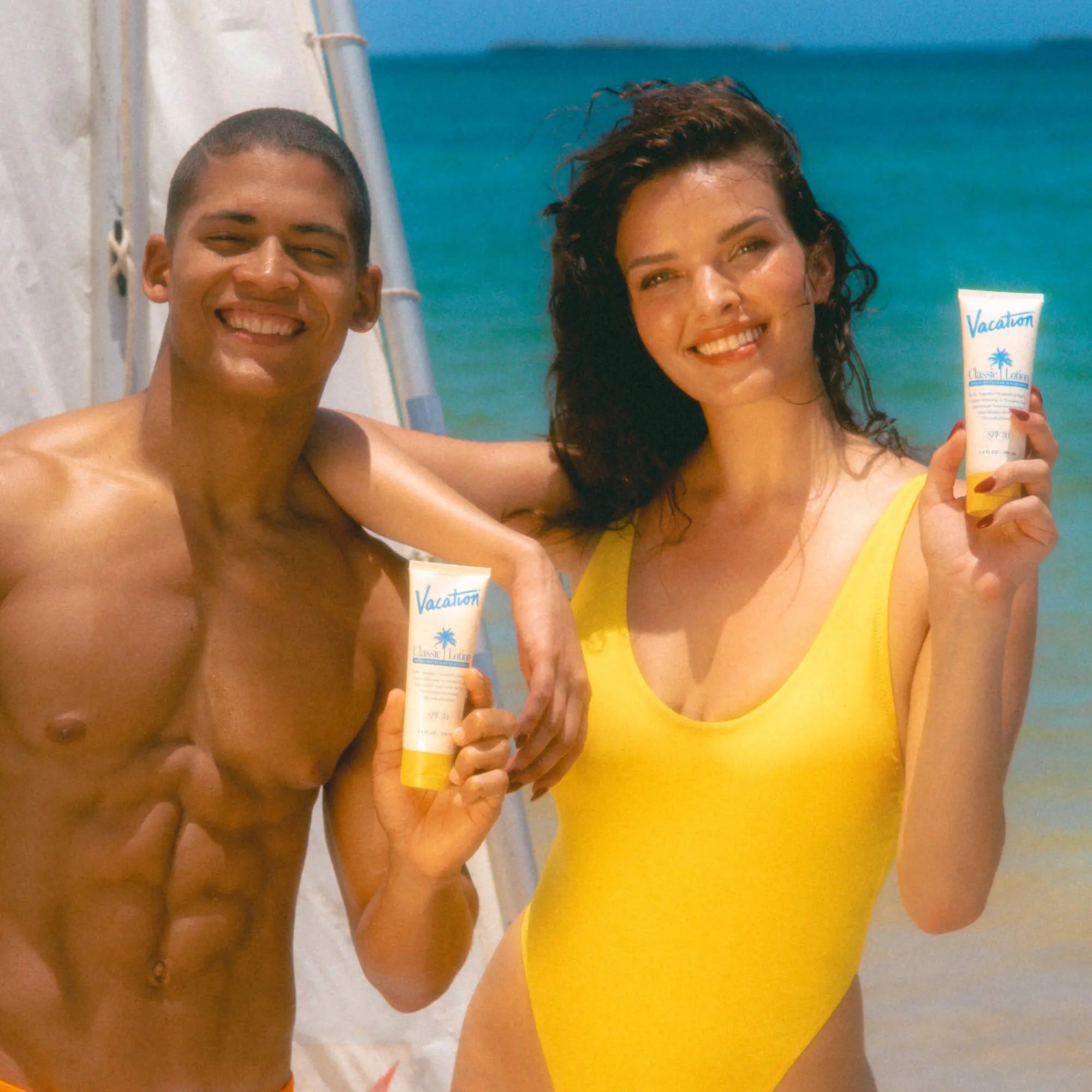 Load image into Gallery viewer, Vacation Classic Lotion SPF 30
