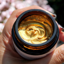 Load image into Gallery viewer, Evolve Organic Beauty Bio-Retinol Gold Mask
