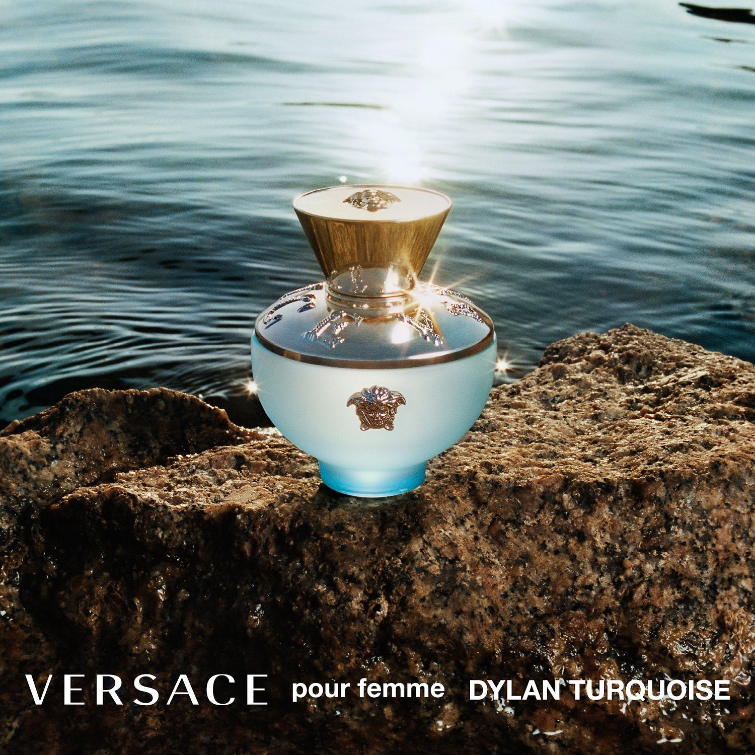 Load image into Gallery viewer, Versace Dylan Turquoise Pour Femme Eau de Toilette
