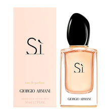 Load image into Gallery viewer, Armani Beauty Sì Eau de Parfum
