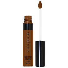 Load image into Gallery viewer, Smashbox Studio Skin Flawless Oil-Free 24 Hour Concealer
